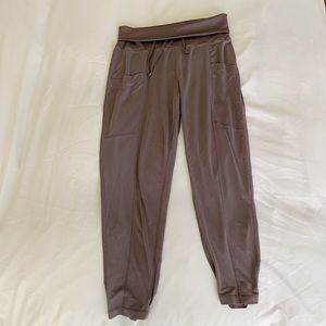 Fabletics Joggers